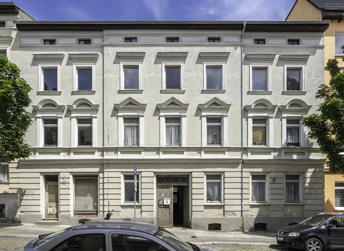 August Bebel Straße 14