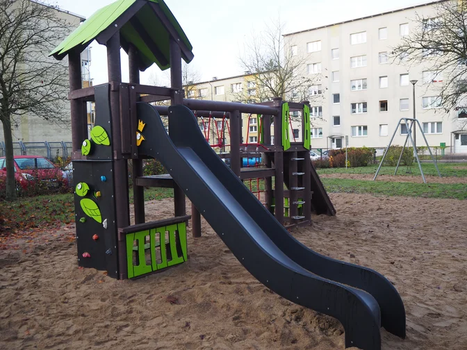 Spielgerät aus Recycling-Kunststoff